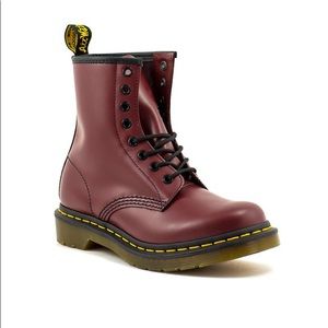 DR Martens 1460W Boot Cherry Red smooth